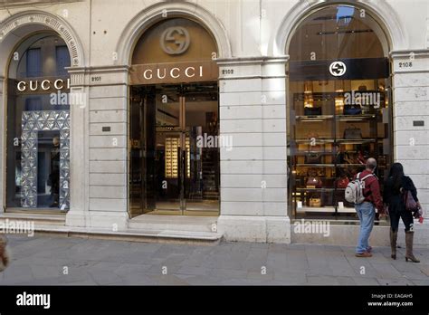 gucci outlet store europe|gucci outlet stores italy.